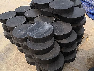 工农区板式橡胶支座由若干层橡胶片与薄钢板经加压硫化